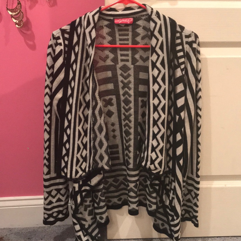 💰 tribal print cardigan *add to order for $10*